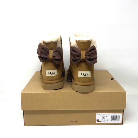 💖MEGA SALE💖UGG W Mini Bailey Corduroy Bow Women Brown Suede Boots 1117650CHE - Picture 6 of 9